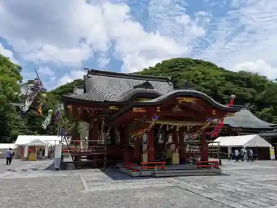鶴岡八幡宮の本殿・本堂