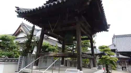 西林寺(愛媛県)