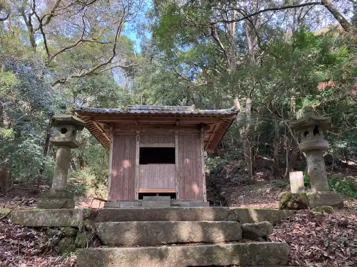富貴寺の末社・摂社