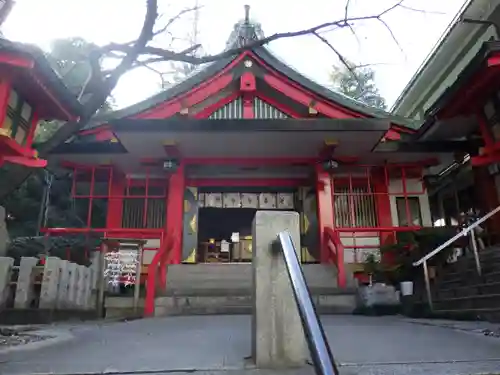 三田春日神社の本殿