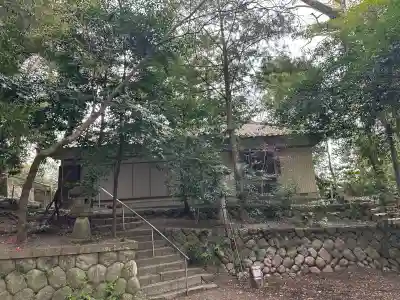 平群神社の{uncategorized: "未分類", other: "その他", undefined: "問題あり", building: "その他建物", grave: "お墓", sacred_gate: "鳥居", guardian: "狛犬", statue: "像", buddha: "仏像", history: "歴史", nature: "自然", garden: "庭園", animal: "動物", pagoda: "塔", temizu: "手水舎", mountain_gate: "山門・神門", sanctuary: "本殿・本堂", subordinate: "末社・摂社", art: "芸術", scenery: "景色", jizo: "地蔵", ema: "絵馬", goshuin: "御朱印", omikuji: "おみくじ", items: "授与品その他", amulet: "お守り", goshuincho: "御朱印帳", eats: "食事", festival: "お祭り", votive_dance: "神楽", shichigosan: "七五三参", wedding: "結婚式", experience: "体験その他", initially: "初詣", around: "周辺", anti_infection: "感染症対策"}
