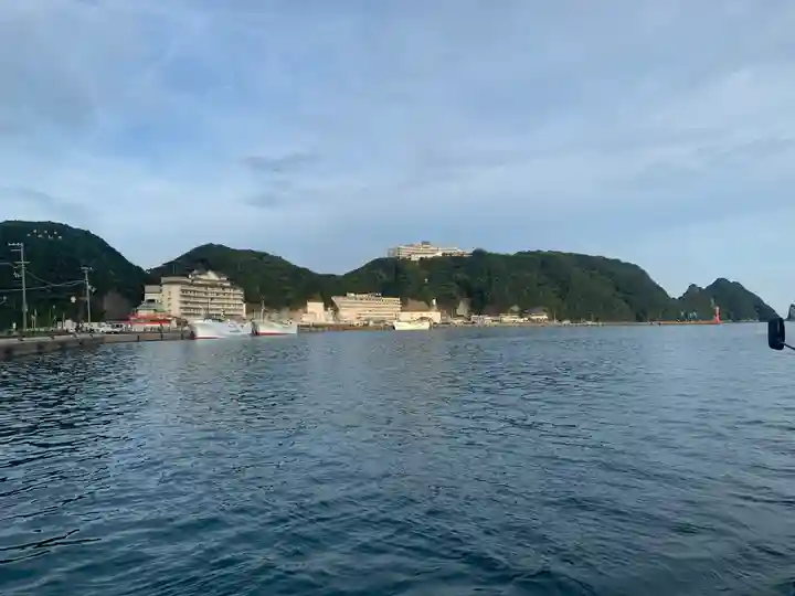 勝浦八幡神社の周辺