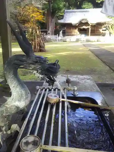 伊富岐神社の手水