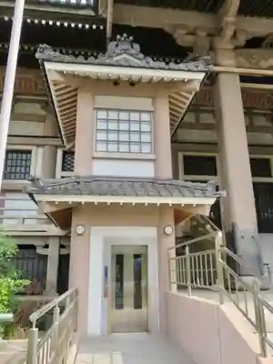 東本願寺の本殿・本堂