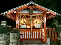 松明殿稲荷神社の本殿