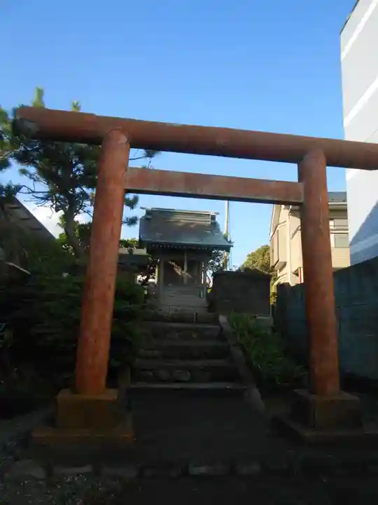 神社 < 社号不明 >の鳥居
