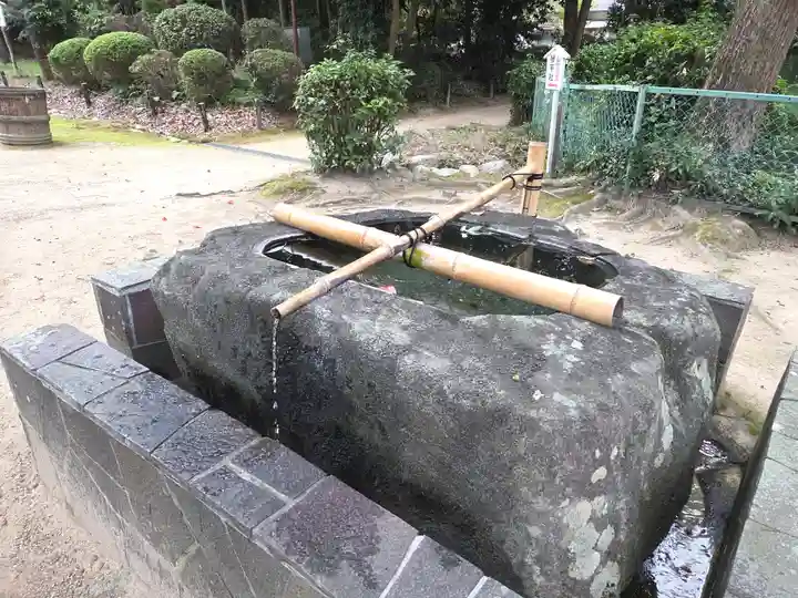 大直禰子神社の手水舎
