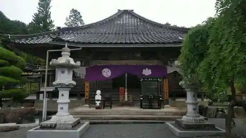 法輪寺の本殿・本堂