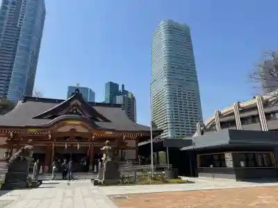 西久保八幡神社の{uncategorized: "未分類", other: "その他", undefined: "問題あり", building: "その他建物", grave: "お墓", sacred_gate: "鳥居", guardian: "狛犬", statue: "像", buddha: "仏像", history: "歴史", nature: "自然", garden: "庭園", animal: "動物", pagoda: "塔", temizu: "手水舎", mountain_gate: "山門・神門", sanctuary: "本殿・本堂", subordinate: "末社・摂社", art: "芸術", scenery: "景色", jizo: "地蔵", ema: "絵馬", goshuin: "御朱印", omikuji: "おみくじ", items: "授与品その他", amulet: "お守り", goshuincho: "御朱印帳", eats: "食事", festival: "お祭り", votive_dance: "神楽", shichigosan: "七五三参", wedding: "結婚式", experience: "体験その他", initially: "初詣", around: "周辺", anti_infection: "感染症対策"}