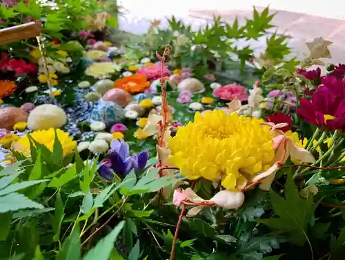 滑川神社 - 仕事と子どもの守り神の手水舎