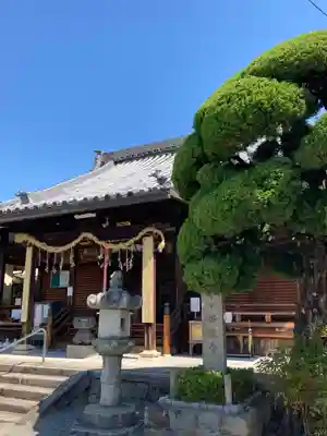 勝龍寺の本殿・本堂