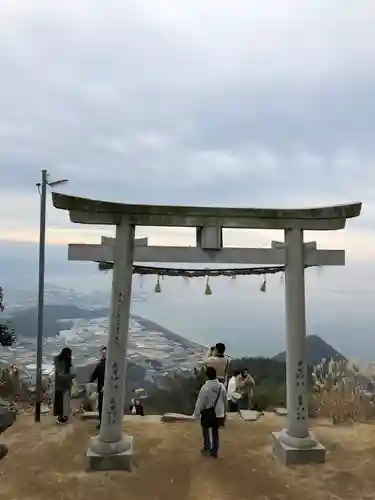 高屋神社の鳥居