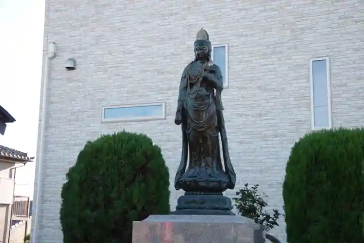 養福院(千手観音堂)の仏像