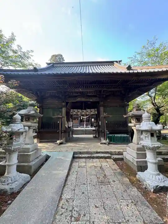 雄琴神社の{uncategorized: "未分類", other: "その他", undefined: "問題あり", building: "その他建物", grave: "お墓", sacred_gate: "鳥居", guardian: "狛犬", statue: "像", buddha: "仏像", history: "歴史", nature: "自然", garden: "庭園", animal: "動物", pagoda: "塔", temizu: "手水舎", mountain_gate: "山門・神門", sanctuary: "本殿・本堂", subordinate: "末社・摂社", art: "芸術", scenery: "景色", jizo: "地蔵", ema: "絵馬", goshuin: "御朱印", omikuji: "おみくじ", items: "授与品その他", amulet: "お守り", goshuincho: "御朱印帳", eats: "食事", festival: "お祭り", votive_dance: "神楽", shichigosan: "七五三参", wedding: "結婚式", experience: "体験その他", initially: "初詣", around: "周辺", anti_infection: "感染症対策"}