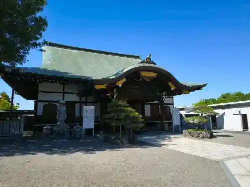 成田山大阪別院　明王院の{uncategorized: "未分類", other: "その他", undefined: "問題あり", building: "その他建物", grave: "お墓", sacred_gate: "鳥居", guardian: "狛犬", statue: "像", buddha: "仏像", history: "歴史", nature: "自然", garden: "庭園", animal: "動物", pagoda: "塔", temizu: "手水舎", mountain_gate: "山門・神門", sanctuary: "本殿・本堂", subordinate: "末社・摂社", art: "芸術", scenery: "景色", jizo: "地蔵", ema: "絵馬", goshuin: "御朱印", omikuji: "おみくじ", items: "授与品その他", amulet: "お守り", goshuincho: "御朱印帳", eats: "食事", festival: "お祭り", votive_dance: "神楽", shichigosan: "七五三参", wedding: "結婚式", experience: "体験その他", initially: "初詣", around: "周辺", anti_infection: "感染症対策"}