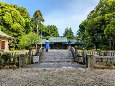 明治川神社の本殿・本堂