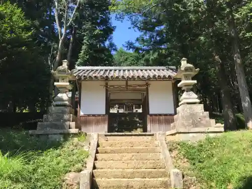 宮内八幡神社の山門・神門