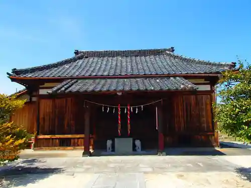 牛島　女體神社の本殿