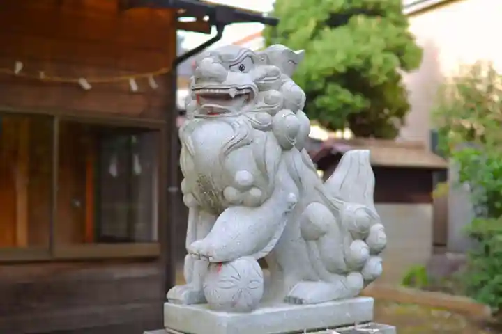 子之三島神社の狛犬