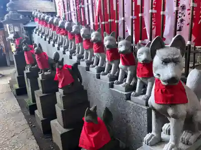 豊川稲荷東京別院の狛犬