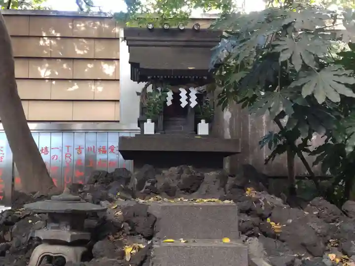 花園神社の末社・摂社