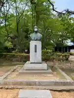 荘内神社の像