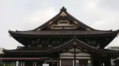 川崎大師（平間寺）の本殿・本堂