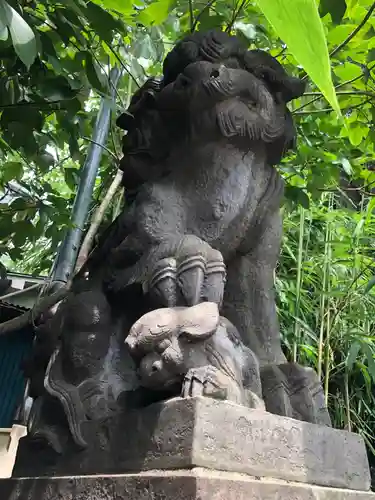 戸越八幡神社の狛犬