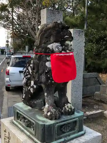 白鳥神社の狛犬