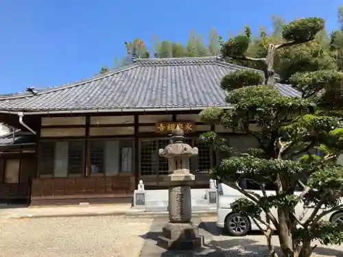 永泉寺の本殿・本堂