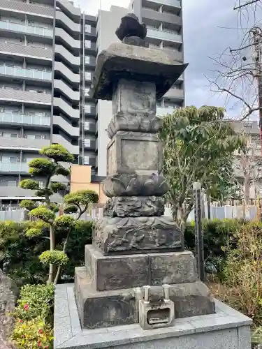 東覺寺の{uncategorized: "未分類", other: "その他", undefined: "問題あり", building: "その他建物", grave: "お墓", sacred_gate: "鳥居", guardian: "狛犬", statue: "像", buddha: "仏像", history: "歴史", nature: "自然", garden: "庭園", animal: "動物", pagoda: "塔", temizu: "手水舎", mountain_gate: "山門・神門", sanctuary: "本殿・本堂", subordinate: "末社・摂社", art: "芸術", scenery: "景色", jizo: "地蔵", ema: "絵馬", goshuin: "御朱印", omikuji: "おみくじ", items: "授与品その他", amulet: "お守り", goshuincho: "御朱印帳", eats: "食事", festival: "お祭り", votive_dance: "神楽", shichigosan: "七五三参", wedding: "結婚式", experience: "体験その他", initially: "初詣", around: "周辺", anti_infection: "感染症対策"}