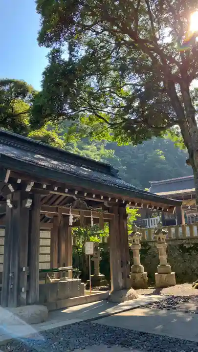 美保神社の手水舎