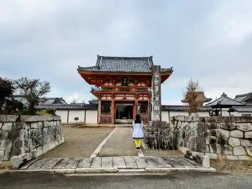 浄厳院の山門