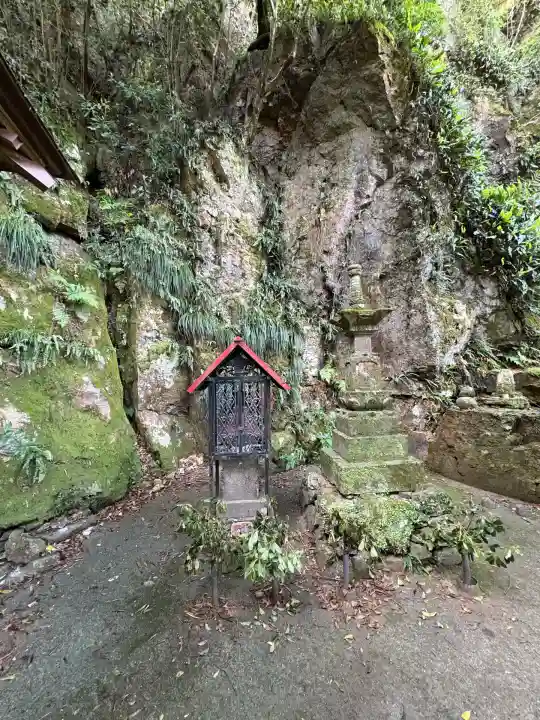 鳴滝庵(徳島県)