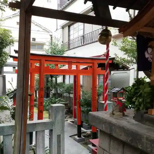稲荷神社の鳥居