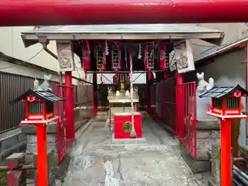白笹稲荷神社の本殿・本堂