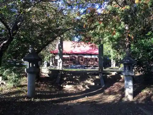 大石神社（甲州市赤尾）の建物その他