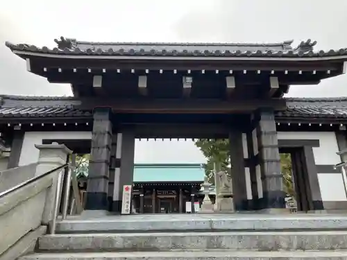 吹揚神社の山門