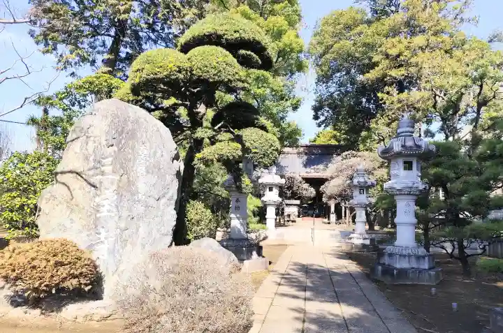 三寳寺の{uncategorized: "未分類", other: "その他", undefined: "問題あり", building: "その他建物", grave: "お墓", sacred_gate: "鳥居", guardian: "狛犬", statue: "像", buddha: "仏像", history: "歴史", nature: "自然", garden: "庭園", animal: "動物", pagoda: "塔", temizu: "手水舎", mountain_gate: "山門・神門", sanctuary: "本殿・本堂", subordinate: "末社・摂社", art: "芸術", scenery: "景色", jizo: "地蔵", ema: "絵馬", goshuin: "御朱印", omikuji: "おみくじ", items: "授与品その他", amulet: "お守り", goshuincho: "御朱印帳", eats: "食事", festival: "お祭り", votive_dance: "神楽", shichigosan: "七五三参", wedding: "結婚式", experience: "体験その他", initially: "初詣", around: "周辺", anti_infection: "感染症対策"}