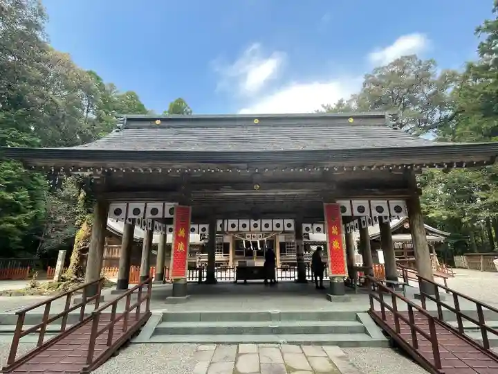 霧島岑神社の本殿・本堂