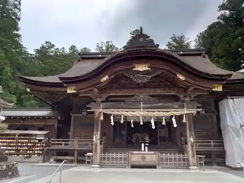 小國神社の本殿・本堂