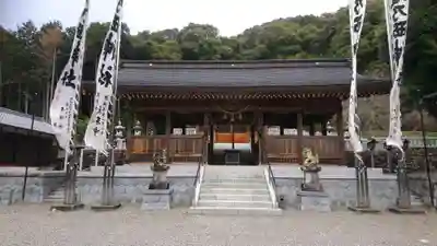 伊波乃西神社の本殿・本堂
