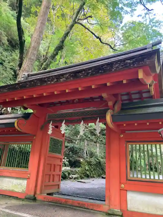 貴船神社奥宮の山門・神門
