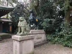 高岡市護国神社の狛犬