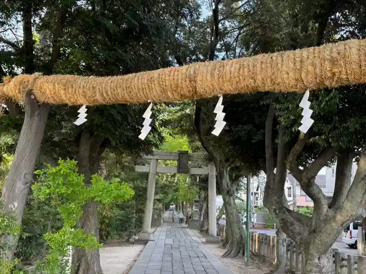 越ヶ谷久伊豆神社の{uncategorized: "未分類", other: "その他", undefined: "問題あり", building: "その他建物", grave: "お墓", sacred_gate: "鳥居", guardian: "狛犬", statue: "像", buddha: "仏像", history: "歴史", nature: "自然", garden: "庭園", animal: "動物", pagoda: "塔", temizu: "手水舎", mountain_gate: "山門・神門", sanctuary: "本殿・本堂", subordinate: "末社・摂社", art: "芸術", scenery: "景色", jizo: "地蔵", ema: "絵馬", goshuin: "御朱印", omikuji: "おみくじ", items: "授与品その他", amulet: "お守り", goshuincho: "御朱印帳", eats: "食事", festival: "お祭り", votive_dance: "神楽", shichigosan: "七五三参", wedding: "結婚式", experience: "体験その他", initially: "初詣", around: "周辺", anti_infection: "感染症対策"}