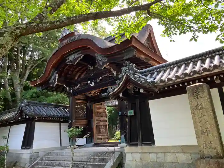 西教寺(滋賀県)