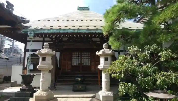 大安寺の本殿・本堂