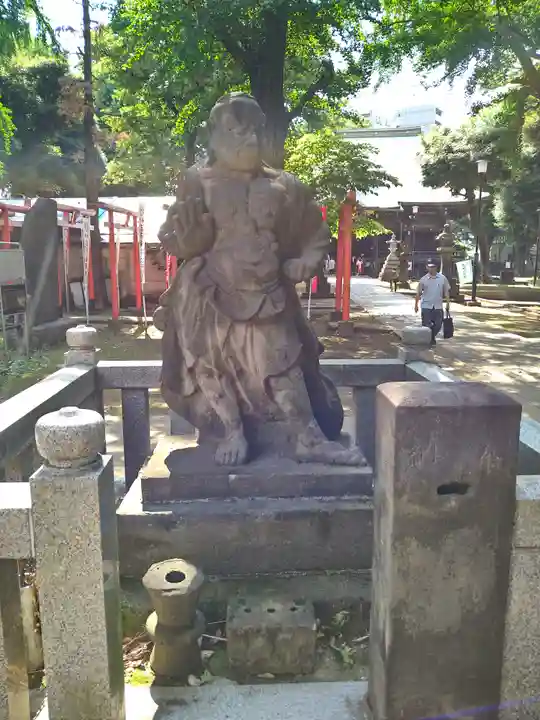 鬼子母神堂 (法明寺)の像