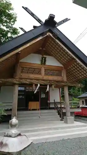 白山姫神社の本殿