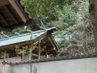 平群神社の{uncategorized: "未分類", other: "その他", undefined: "問題あり", building: "その他建物", grave: "お墓", sacred_gate: "鳥居", guardian: "狛犬", statue: "像", buddha: "仏像", history: "歴史", nature: "自然", garden: "庭園", animal: "動物", pagoda: "塔", temizu: "手水舎", mountain_gate: "山門・神門", sanctuary: "本殿・本堂", subordinate: "末社・摂社", art: "芸術", scenery: "景色", jizo: "地蔵", ema: "絵馬", goshuin: "御朱印", omikuji: "おみくじ", items: "授与品その他", amulet: "お守り", goshuincho: "御朱印帳", eats: "食事", festival: "お祭り", votive_dance: "神楽", shichigosan: "七五三参", wedding: "結婚式", experience: "体験その他", initially: "初詣", around: "周辺", anti_infection: "感染症対策"}